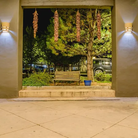 The Sage Hotel 3*