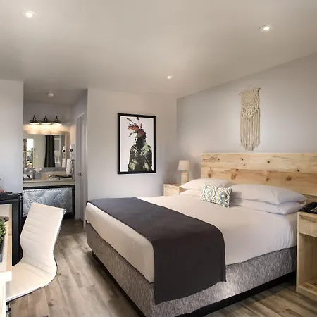 The Sage Hotel